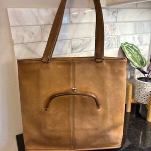 Vintage ( before creed) Tan Leather Tote Bag w/ kiss pocket book